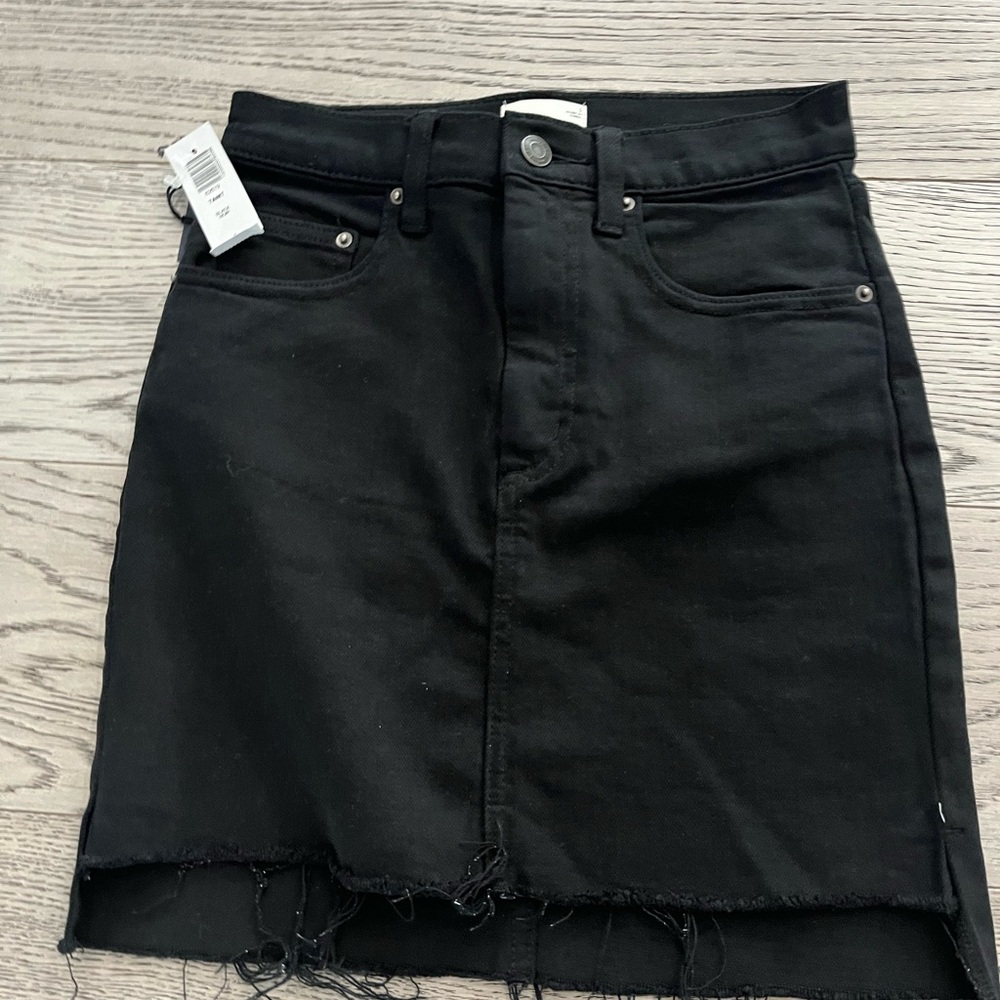 Wilfred Black Mini Skirt